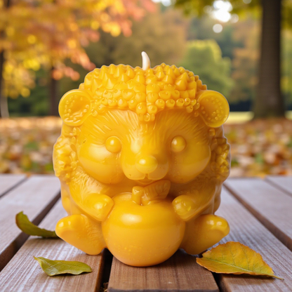 Igel-Kerze mit Frucht & Blumen