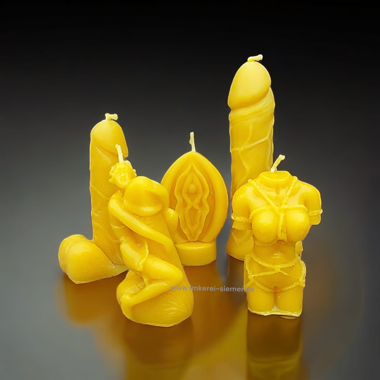 Frau umarmt einen Penis, Kerze aus Bienenwachs Sex Sails